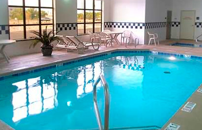 Hampton & Hotel Farmington